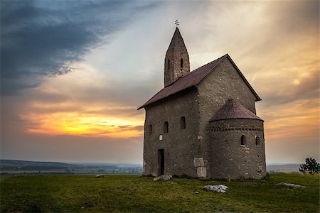 Old Roman Catholic Church of St. Michael the Archangel on the Hill at Sunset in Drazovce, Slovakia Photographie de stock - Aubaine LD & Abonnement, Code: 400-07979570