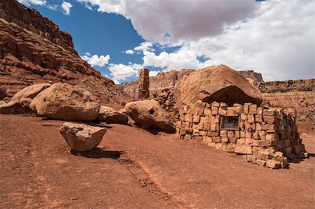simsearch:400-08793800,k - Native American home in Cliff Dwellers, located in Northern Arizona at Marble Canyon and at the foot of Vermillion Cliffs, is known for its unique shaped boulders and rugged terrain. Stock Photo - Budget Royalty-Free & Subscription, Code: 400-07973095