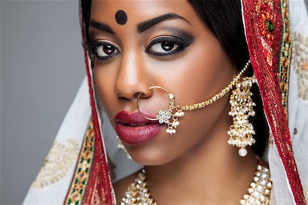 simsearch:400-05932515,k - Exotic Indian bride dressed up for wedding ceremony Stock Photo - Budget Royalty-Free & Subscription, Code: 400-07984011