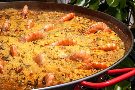 paella pan - spanish rice with vegetables and shirmp also called paella Stock Photo - Budget Royalty-Free & Subscription, Code: 400-07989090