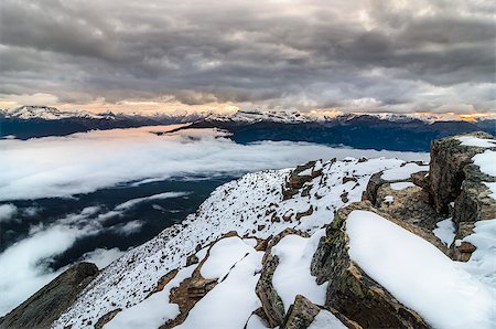 simsearch:400-07994975,k - Mountain range view at colorful sunrise, Banff, Rocky mountains, Canada Photographie de stock - Aubaine LD & Abonnement, Code: 400-07994972