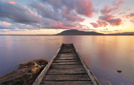 simsearch:400-07514503,k - Queens Lake Jetty at Queens Lake Nature Reserve picnic area in Jolly Nose NSW at sunset. Stock Photo - Budget Royalty-Free & Subscription, Code: 400-07995131