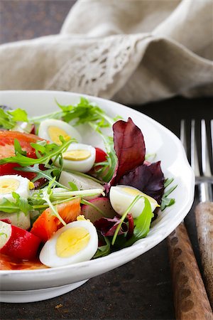 simsearch:400-06485512,k - Easter Spring salad with quail eggs, tomatoes and cucumbers Stock Photo - Budget Royalty-Free & Subscription, Code: 400-08038912