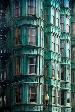 SAN FRANCISCO, CALIFORNIA, USA - SEPTEMBER 30, 2011: Landmark for San Francisco Building - old architecture from Victorian era Flatiron buildings in San Francisco on September 30, 2011. Stock Photo - Budget Royalty-Free & Subscription, Code: 400-08048595