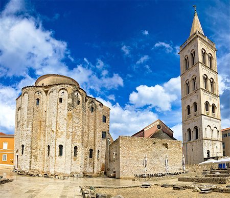 simsearch:400-06919640,k - Zadar cathedral famous landmark of Croatia, adriatic region of Dalmatia Foto de stock - Royalty-Free Super Valor e Assinatura, Número: 400-08041565
