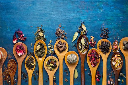 dry fruits crops - Dry tea with in wooden spoons. Top view Stock Photo - Budget Royalty-Free & Subscription, Code: 400-08051521