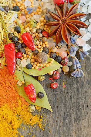 simsearch:633-01273283,k - Colorful spices and herbs on old wood Stock Photo - Budget Royalty-Free & Subscription, Code: 400-08053136