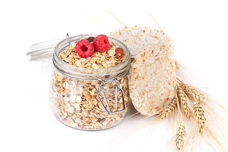 simsearch:400-08113690,k - Healthy breakfast with muesli and berries. Isolated on white background Stock Photo - Budget Royalty-Free & Subscription, Code: 400-08074785