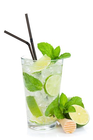 simsearch:400-07715048,k - Fresh mojito cocktail. Isolated on white background Stock Photo - Budget Royalty-Free & Subscription, Code: 400-08075434