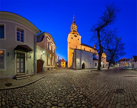 simsearch:832-03725006,k - Saint Mary's Cathedral and Kiriku Plats on Toompea Hill in Tallinn, Estonia Photographie de stock - Aubaine LD & Abonnement, Code: 400-08077514