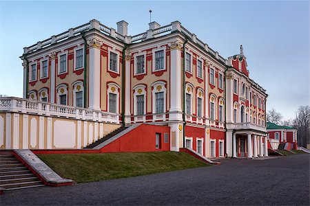 simsearch:400-06741067,k - The Kadriorg Palace built by Tsar Peter the Great in Tallinn, Estonia Stock Photo - Budget Royalty-Free & Subscription, Code: 400-08077512