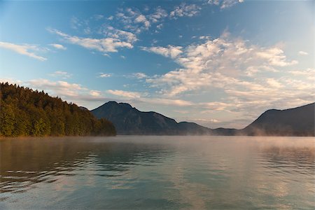 summer dawn at Lake Walchensee in southern Bavaria Foto de stock - Super Valor sin royalties y Suscripción, Código: 400-08070617