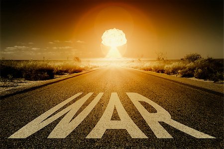 simsearch:400-07826177,k - An image of a road to a nuclear bomb explosion with text war Foto de stock - Royalty-Free Super Valor e Assinatura, Número: 400-08071035