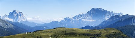 simsearch:400-09238153,k - Panorama of the peak of Mount Pelmo and Mount Civetta, Dolomites - Italy Stockbilder - Microstock & Abonnement, Bildnummer: 400-08071769