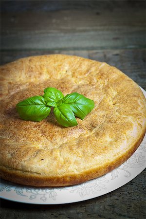 simsearch:400-07918516,k - Freshly baked traditional Russian homemade pie with potatoes and meat. Shallow dof. Stock Photo - Budget Royalty-Free & Subscription, Code: 400-08071800