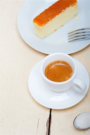 simsearch:400-07306295,k - italian espresso coffee and cheese cake over white wood table Stock Photo - Budget Royalty-Free & Subscription, Code: 400-08094243