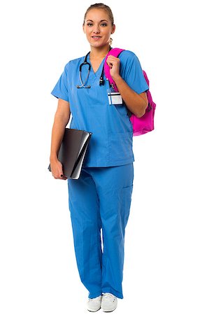 simsearch:400-05745246,k - Female physician holding patient records and backbag Photographie de stock - Aubaine LD & Abonnement, Code: 400-08108212