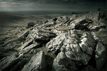 simsearch:400-06915108,k - Rugged Wild Landscape - Dartmoor UK Photographie de stock - Aubaine LD & Abonnement, Code: 400-08114102