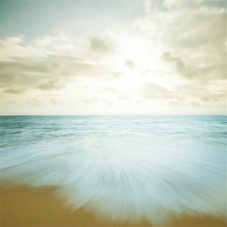 simsearch:400-08112227,k - Vintage beach scene in sunset, slow shutter with moving waves. Stock Photo - Budget Royalty-Free & Subscription, Code: 400-08112230