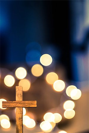 simsearch:400-07090264,k - A wooden cross with defocused warm lights in the background. Stock Photo - Budget Royalty-Free & Subscription, Code: 400-08154623