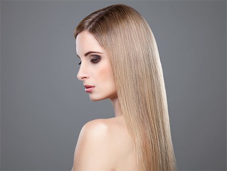 Profile of a beauty with long straight blonde hair Photographie de stock - Aubaine LD & Abonnement, Code: 400-08155525