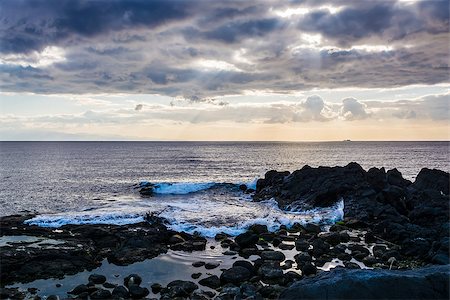 simsearch:400-04272687,k - Sky with clouds before a rainstorm over the the sea at Giardini-Naxos, Sicily, Italy Stockbilder - Microstock & Abonnement, Bildnummer: 400-08156955