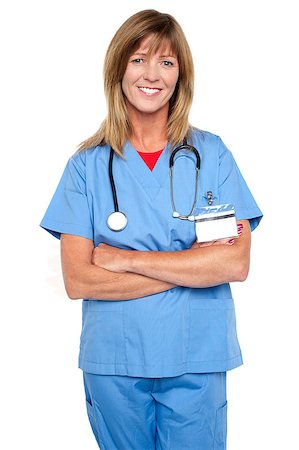 simsearch:400-08131186,k - Experienced middle aged doctor with stethoscope around her neck posing arms crossed. Stock Photo - Budget Royalty-Free & Subscription, Code: 400-08152098
