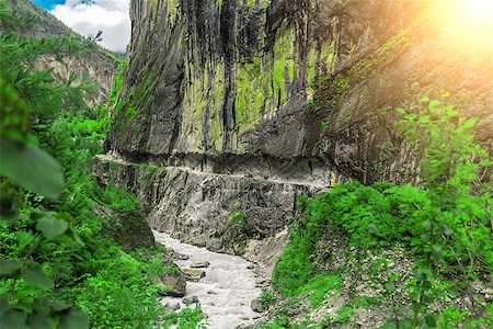 simsearch:400-07682483,k - Beautiful landscape in Himalayas mountains, Annapurna area. Photographie de stock - Aubaine LD & Abonnement, Code: 400-08153571