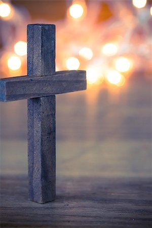 simsearch:400-07090264,k - A wooden Christian cross with a soft bokeh lights background. Stock Photo - Budget Royalty-Free & Subscription, Code: 400-08161090