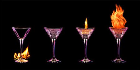 simsearch:400-06911029,k - Fire cocktail collection isolated on a black background Foto de stock - Royalty-Free Super Valor e Assinatura, Número: 400-08186430
