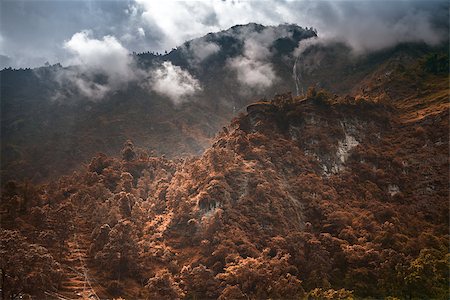 Beautiful landscape in Himalayas mountains, Annapurna area. Bright colors, pristine nature. Nepal Foto de stock - Super Valor sin royalties y Suscripción, Código: 400-08187885