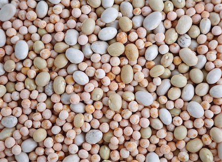 simsearch:400-08186065,k - Peas and haricot. Mixed dried beans top view. Abstract background texture. Photographie de stock - Aubaine LD & Abonnement, Code: 400-08187990