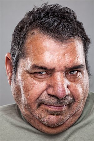 simsearch:400-04069319,k - Closeup portriat of an elderly man Foto de stock - Super Valor sin royalties y Suscripción, Código: 400-08254799