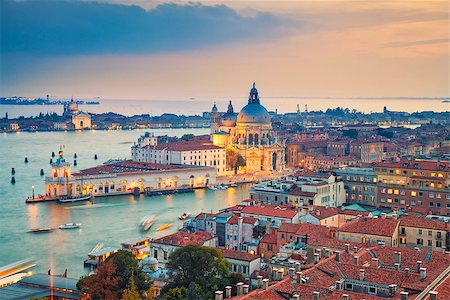 simsearch:400-06391540,k - Aerial view of the Venice with Basilica di Santa Maria della Salute taken from St. Mark's Campanile. Stock Photo - Budget Royalty-Free & Subscription, Code: 400-08258887
