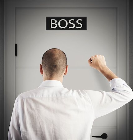 simsearch:400-08812456,k - Employee knocks on the door of boss Stock Photo - Budget Royalty-Free & Subscription, Code: 400-08259735