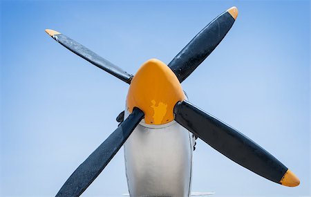 simsearch:400-04288052,k - Propeller and engine of vintage airplane Stock Photo - Budget Royalty-Free & Subscription, Code: 400-08252368