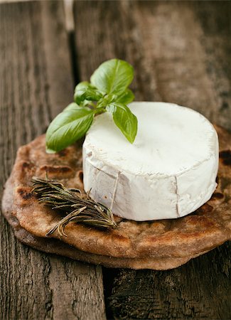 recipes paper - Fresh cheese on wood Stock Photo - Budget Royalty-Free & Subscription, Code: 400-08253135