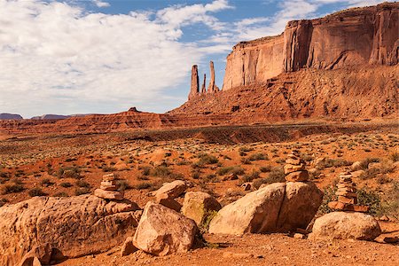 simsearch:400-05361560,k - Complementary colours blue and orange in this iconic view of Monument Valley, USA Photographie de stock - Aubaine LD & Abonnement, Code: 400-08284371