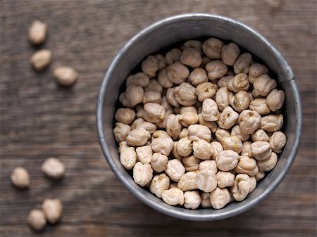 simsearch:400-06391712,k - close up of rustic dried chickpea garbanzo bean Photographie de stock - Aubaine LD & Abonnement, Code: 400-08284979