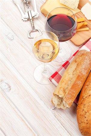 simsearch:400-05038961,k - White and red wine, cheese and bread on white wooden table background. Top view with copy space Foto de stock - Super Valor sin royalties y Suscripción, Código: 400-08286626