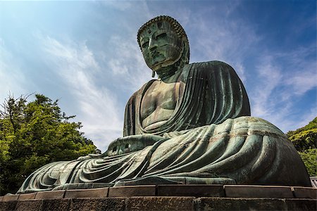 daibutsu - The Great Buddha of Kamakura (Kamakura Daibutsu), a bronze statue of Amida Buddha in Kotokuin Temple, Kamakura, Kanagawa, Japan Foto de stock - Super Valor sin royalties y Suscripción, Código: 400-08283460
