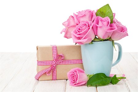 simsearch:400-08110734,k - Valentines day pink roses bouquet and gift box on white wooden table Stock Photo - Budget Royalty-Free & Subscription, Code: 400-08295906
