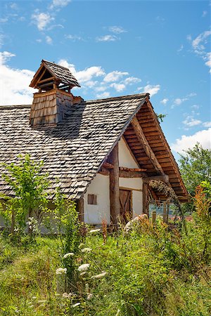 simsearch:6129-09086673,k - Image of romantic historic house with roof shingle in Franconia, Germany Stock Photo - Budget Royalty-Free & Subscription, Code: 400-08297615