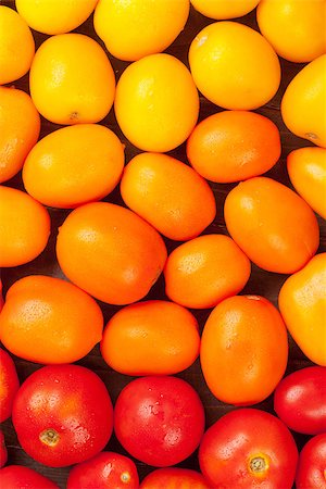 simsearch:400-07212038,k - Colorful tomatoes. Yellow, orange and red. Closeup texture Stock Photo - Budget Royalty-Free & Subscription, Code: 400-08298062