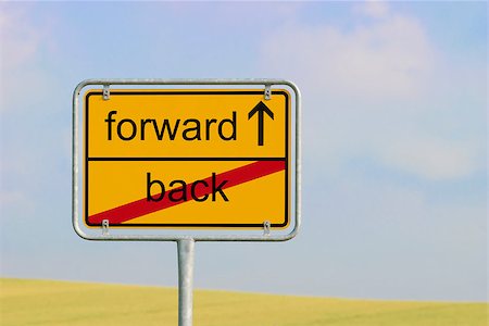 Yellow town sign with text "back forward" Stock Photo - Budget Royalty-Free & Subscription, Code: 400-08290290