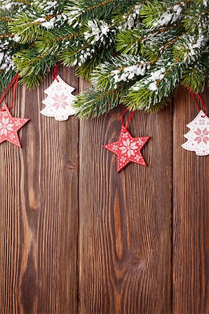 simsearch:400-07824858,k - Christmas tree with decor on wooden table. View with copy space Stock Photo - Budget Royalty-Free & Subscription, Code: 400-08300750