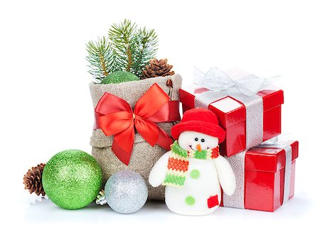 simsearch:400-07933751,k - Christmas gift boxes, decor and snowman toy. Isolated on white background Photographie de stock - Aubaine LD & Abonnement, Code: 400-08300771