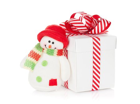 simsearch:400-07933751,k - Christmas gift box and snowman toy. Isolated on white background Photographie de stock - Aubaine LD & Abonnement, Code: 400-08300787