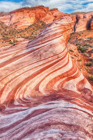 parque estatal del valle de fuego - Amazing colors and shape of the Fire Wave rock in Valley of Fire State Park, Nevada, USA Foto de stock - Super Valor sin royalties y Suscripción, Código: 400-08314170