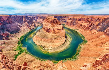 Horseshoe Bend is a famous meander on river Colorado near the town of Page. Arizona, USA Stockbilder - Microstock & Abonnement, Bildnummer: 400-08314172